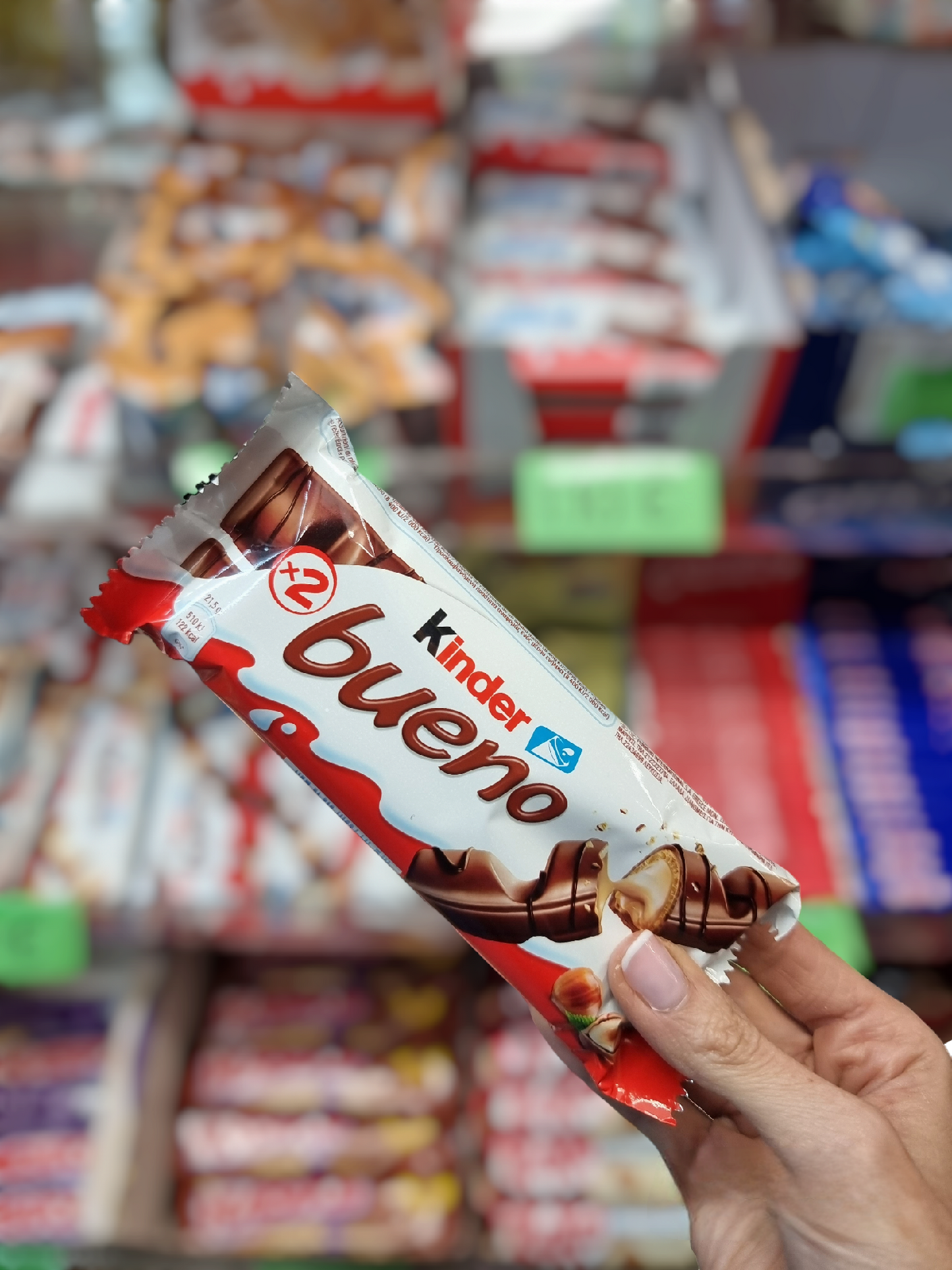 Kinder Bueno Chocolate T2